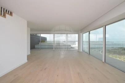 Apartamento T4 para Venda em Alto do Seixalinho, Santo André e Verderena
