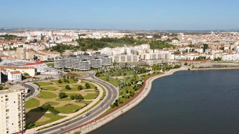 Apartamento T4 para Venda em Alto do Seixalinho, Santo André e Verderena