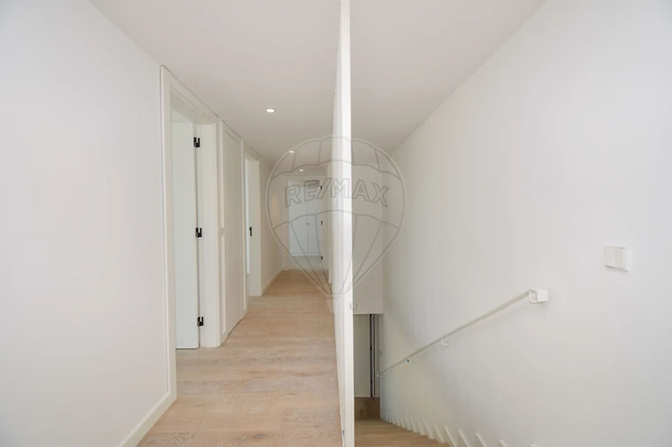 Apartamento T4 para Venda em Alto do Seixalinho, Santo André e Verderena Foto 6