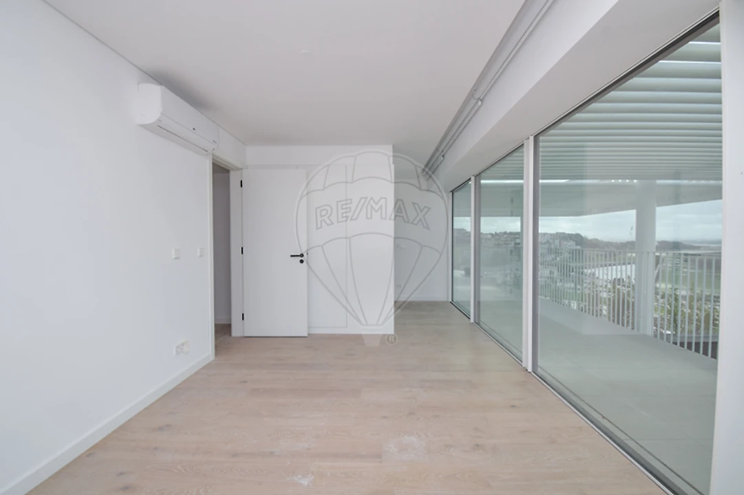 Apartamento T4 para Venda em Alto do Seixalinho, Santo André e Verderena Foto 4