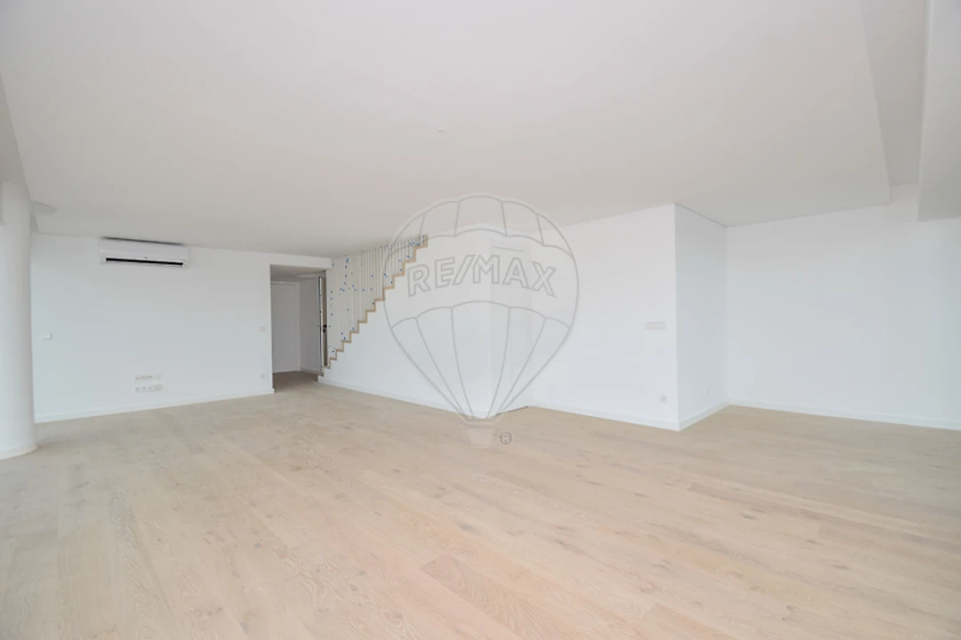 Apartamento T4 para Venda em Alto do Seixalinho, Santo André e Verderena Foto 24