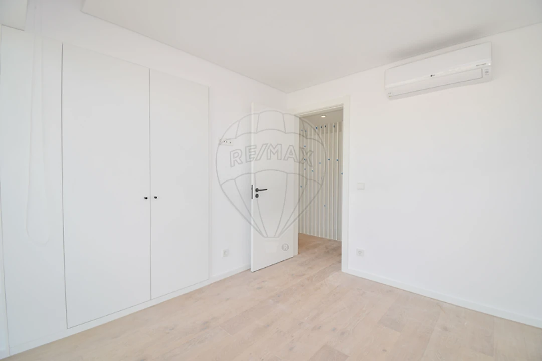Apartamento T4 para Venda em Alto do Seixalinho, Santo André e Verderena Foto 20