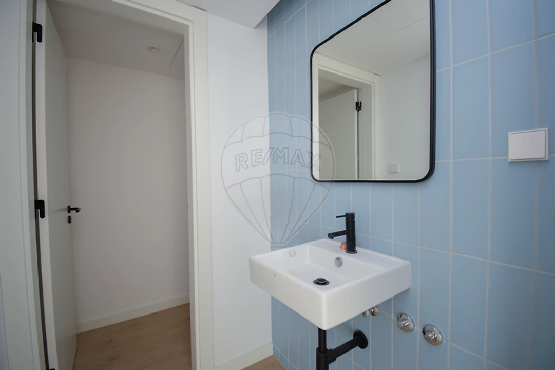 Apartamento T4 para Venda em Alto do Seixalinho, Santo André e Verderena Foto 12