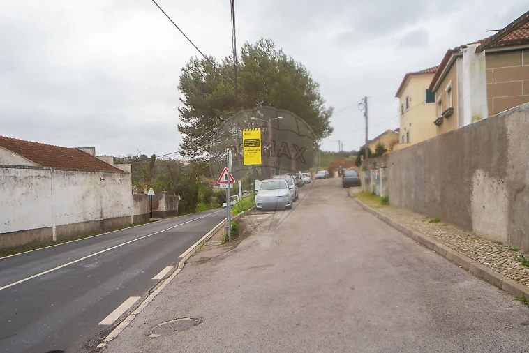 Moradia T4 para Venda em Camarate, Unhos e Apelação Foto 22