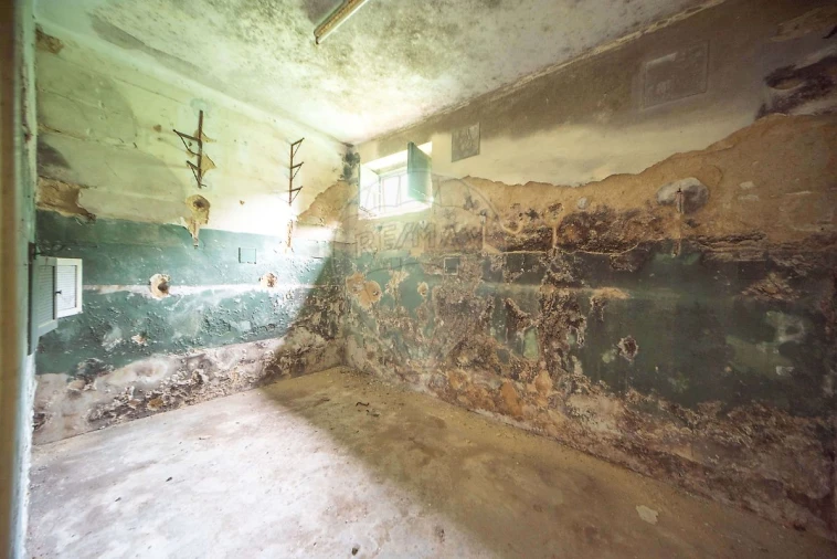 Moradia T4 para Venda em Camarate, Unhos e Apelação Foto 8