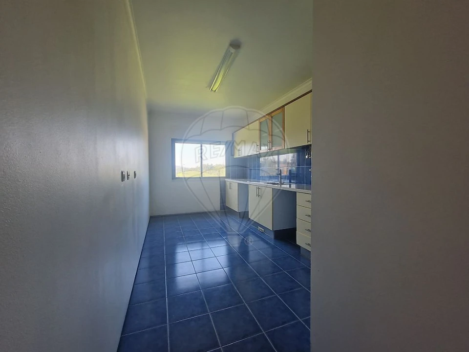 Apartamento T3 para Venda em Alenquer (Santo Estêvão e Triana) Foto 1