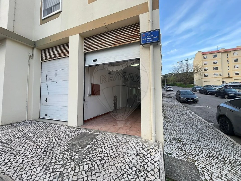 Garagem para Venda em Alhandra, São João dos Montes e Calhandriz Foto 5