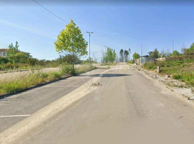 Terreno para Venda em Valongo do Vouga Foto 2