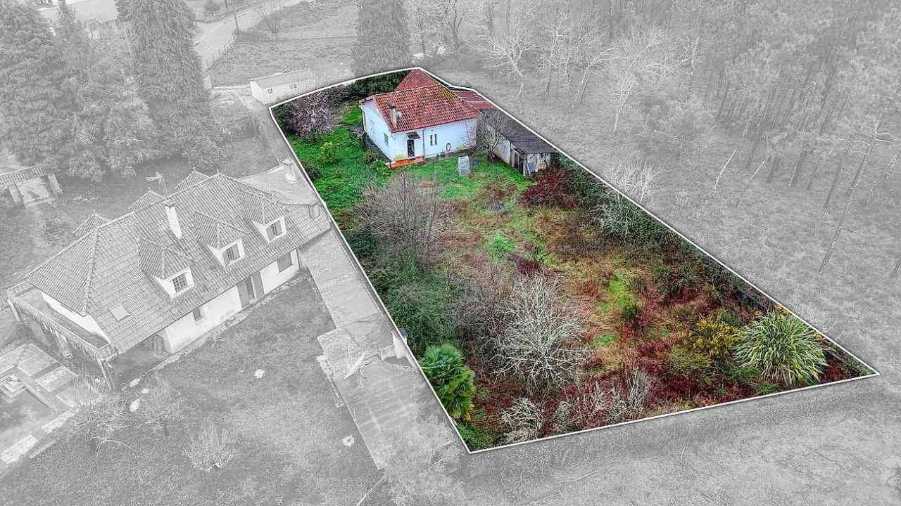 Moradia T2 para Venda em Fragoso Foto 18