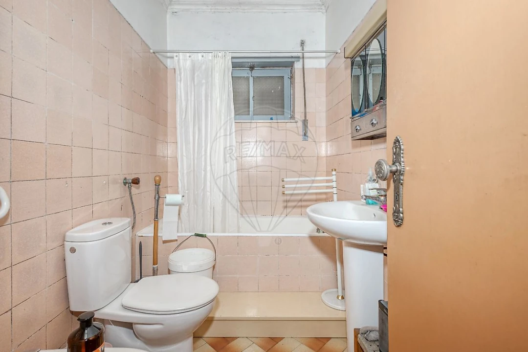 Moradia T2 para Venda em Fragoso Foto 2