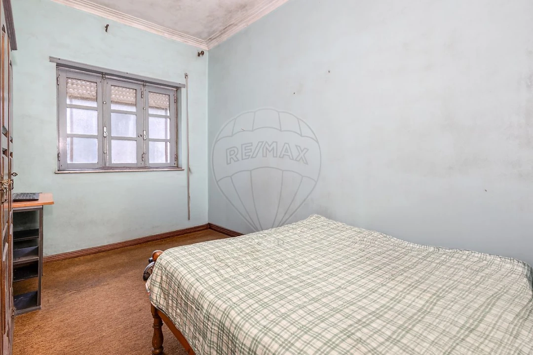 Moradia T2 para Venda em Fragoso Foto 1