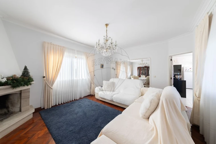 Apartamento T3 para Venda em Anta e Guetim Foto 8