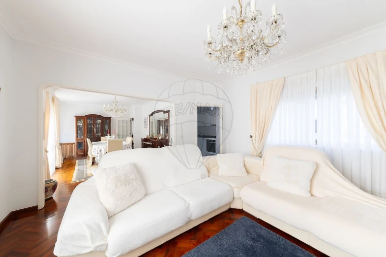 Apartamento T3 para Venda em Anta e Guetim Foto 9