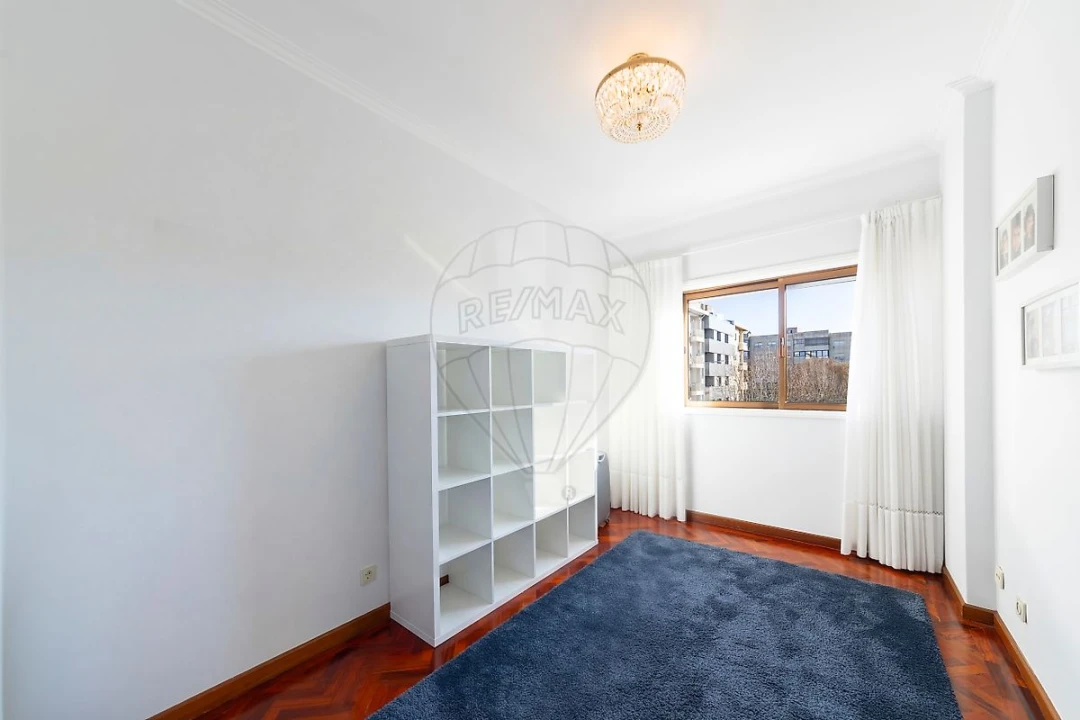 Apartamento T3 para Venda em Anta e Guetim Foto 14