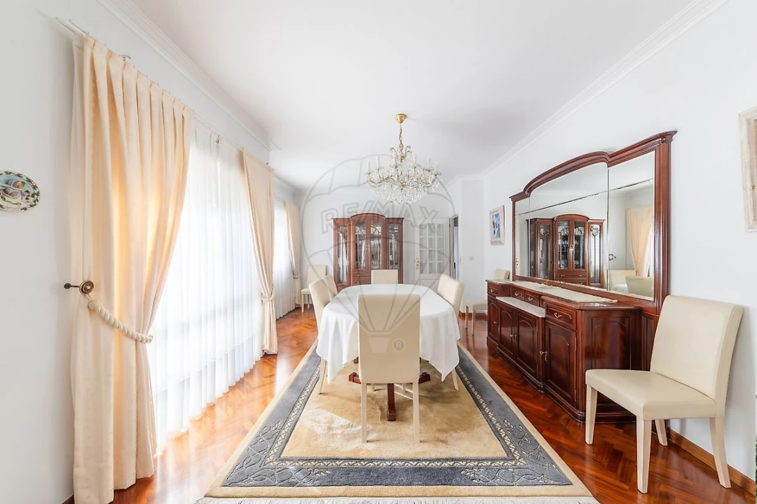 Apartamento T3 para Venda em Anta e Guetim Foto 10