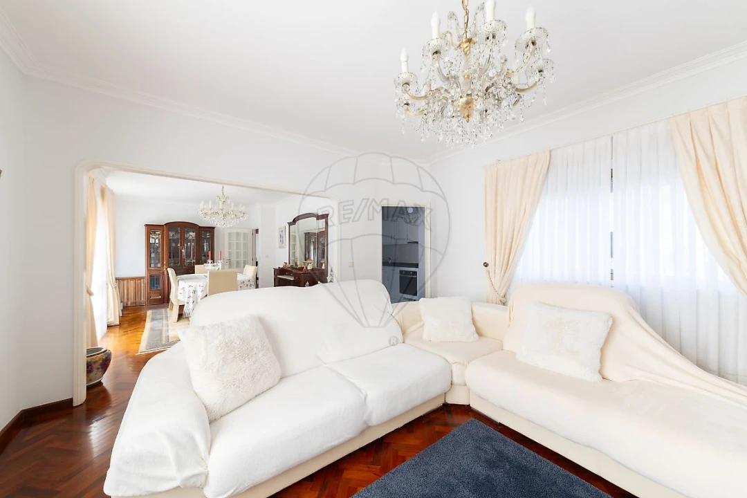 Apartamento T3 para Venda em Anta e Guetim Foto 9