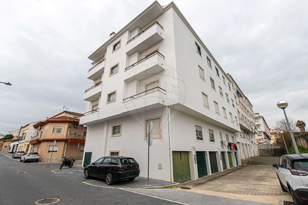 Apartamento T3 para Venda em Cartaxo e Vale da Pinta Foto 23