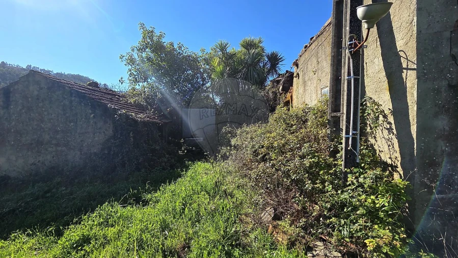 Moradia T2 para Venda em Alcobertas Foto 16