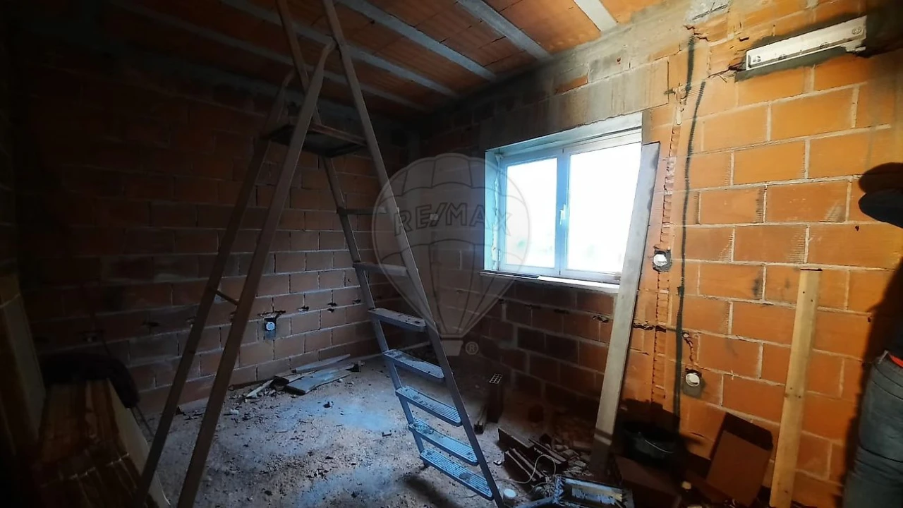 Moradia T2 para Venda em Condeixa-A-Velha e Condeixa-A-Nova Foto 6