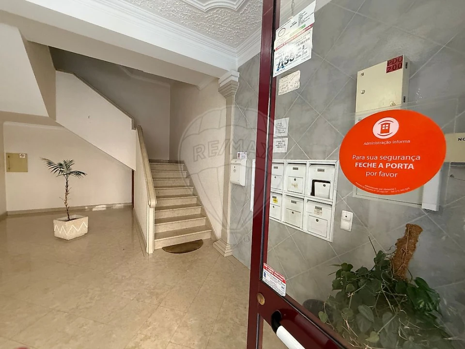 Apartamento T3 para Venda em Castelo Branco Foto 9