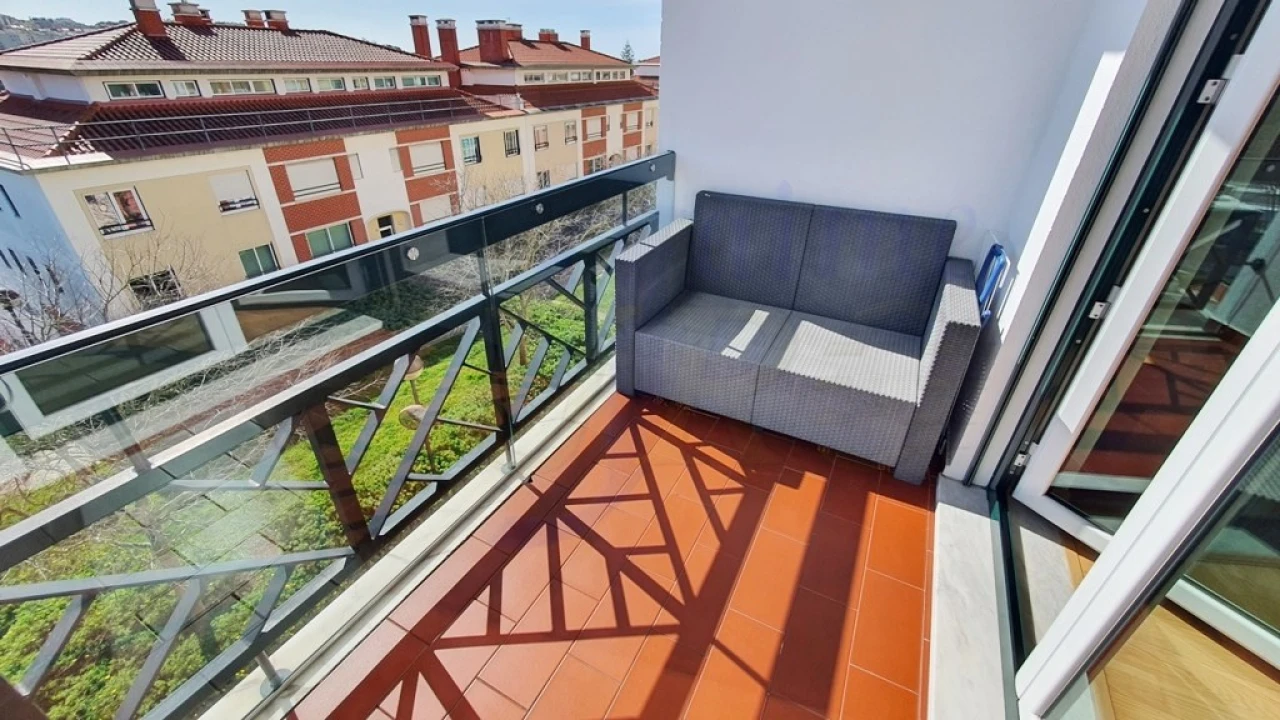 Apartamento T3 para Venda em Carnaxide e Queijas Foto 4