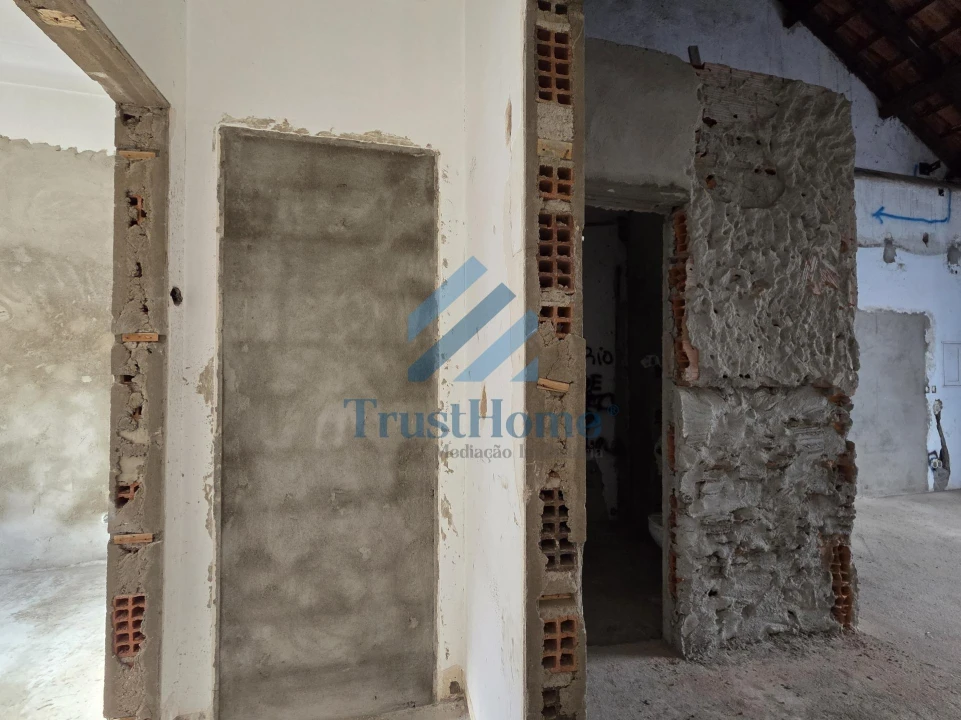 Moradia T4 para Venda em Rio Maior Foto 34