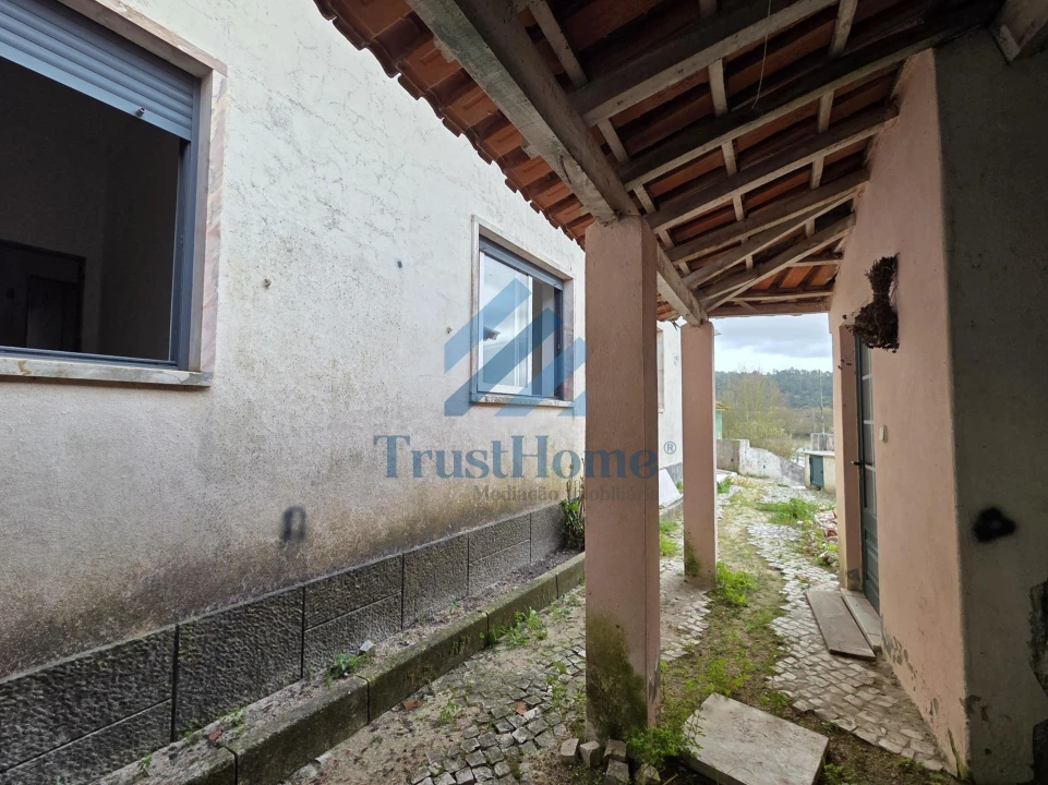 Moradia T4 para Venda em Rio Maior Foto 11