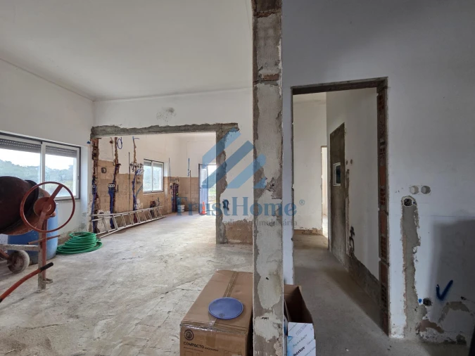 Moradia T4 para Venda em Rio Maior Foto 18