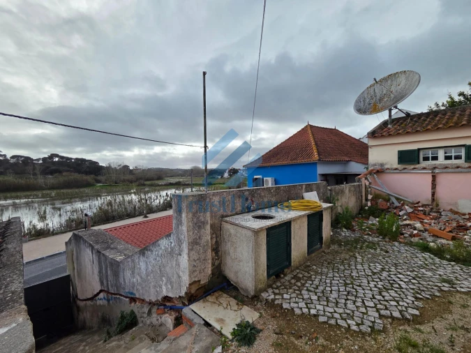 Moradia T4 para Venda em Rio Maior Foto 3