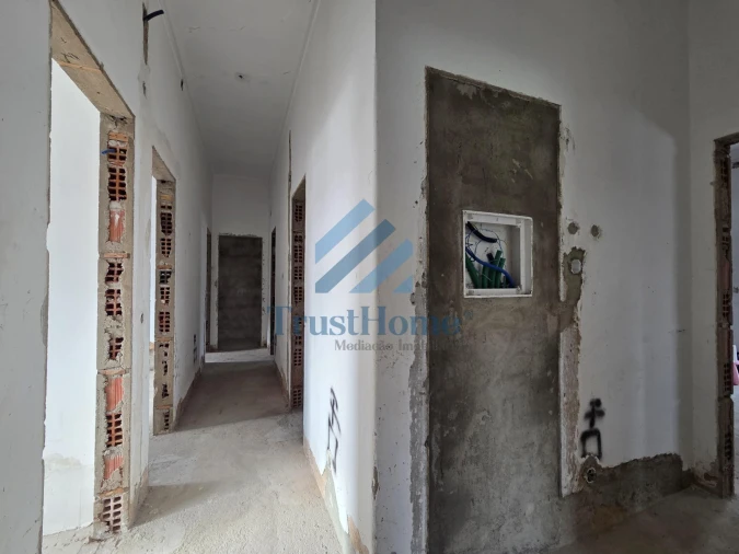 Moradia T4 para Venda em Rio Maior Foto 24