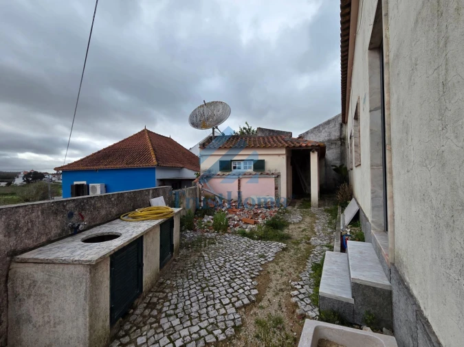 Moradia T4 para Venda em Rio Maior Foto 8