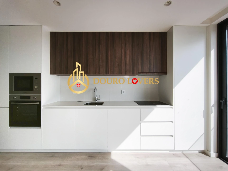 Apartamento para Venda em São Mamede de Infesta e Senhora da Hora Foto 1