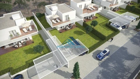 Moradia T3 para Venda em União das Freguesias de Setúbal