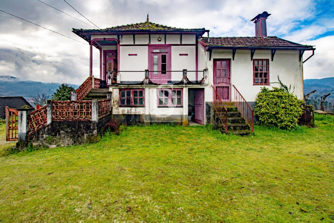 Moradia T3 para Venda em Fridão Foto 4