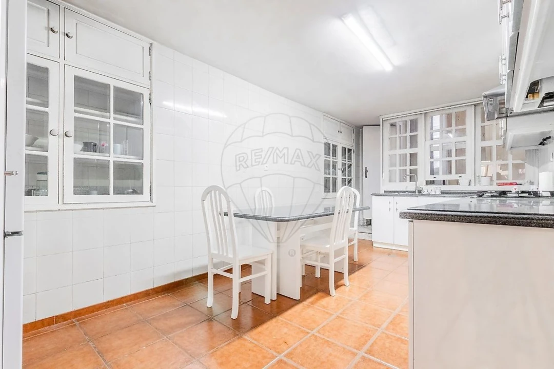Apartamento T4 para Venda em Águeda e Borralha Foto 1