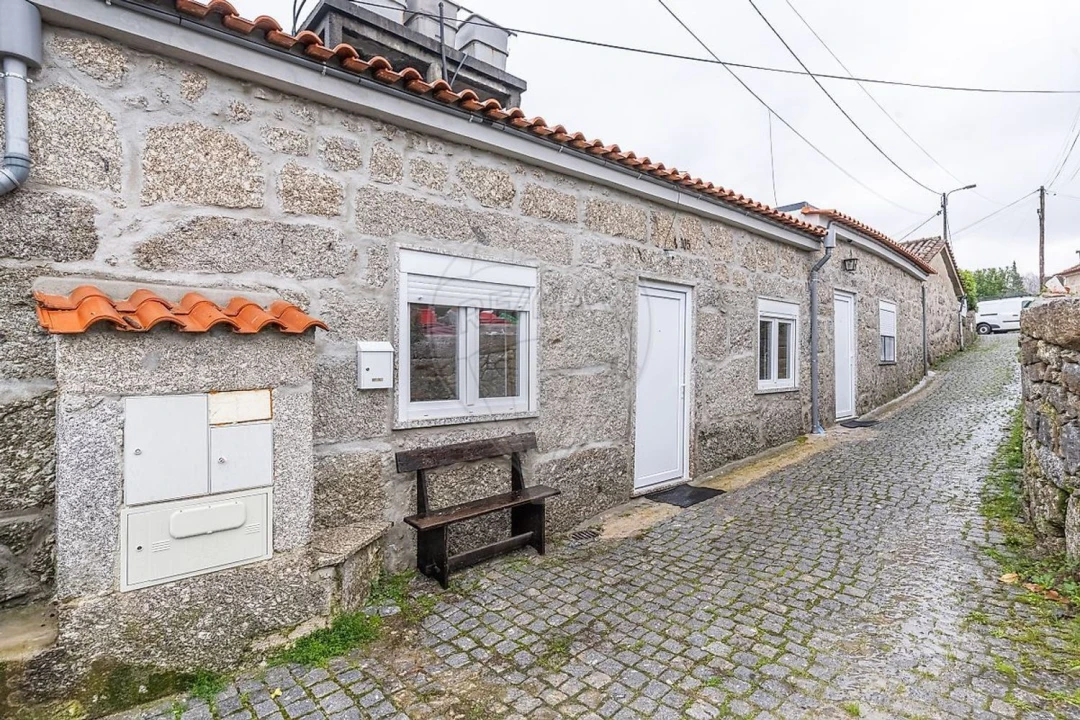 Moradia T1 para Venda em Galegos Foto 17