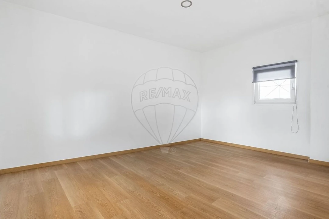 Moradia T1 para Venda em Galegos Foto 7