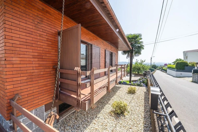 Moradia T3 para Venda em Caires Foto 21