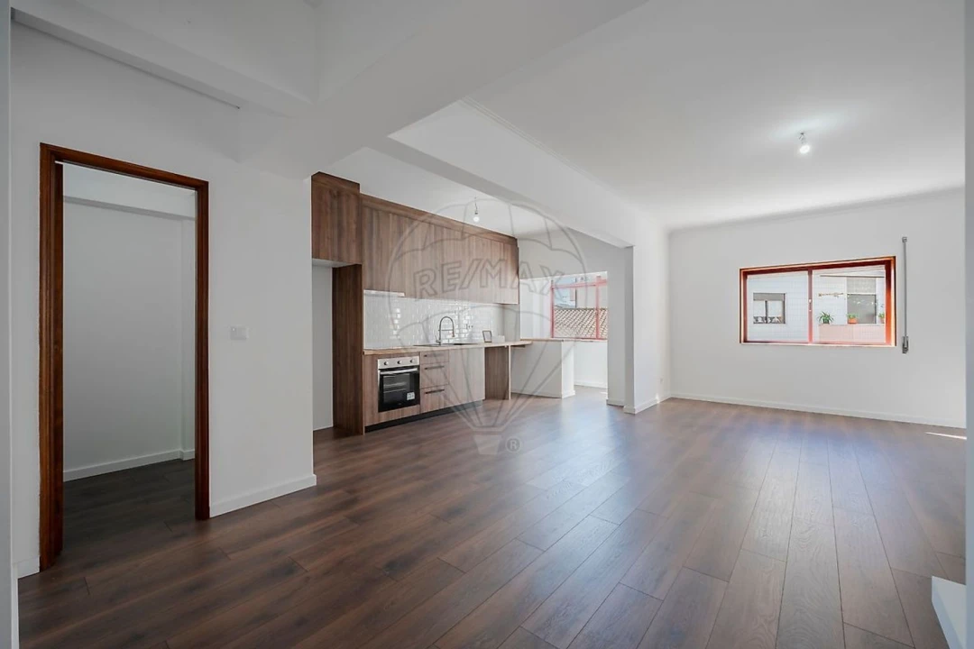 Apartamento T3 para Venda em Belazaima do Chão, Castanheira do Vouga e Agadão Foto 8