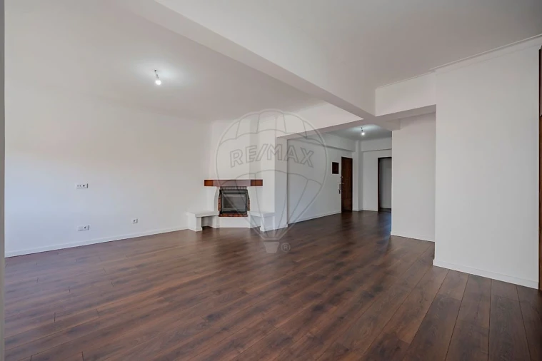 Apartamento T3 para Venda em Belazaima do Chão, Castanheira do Vouga e Agadão Foto 2