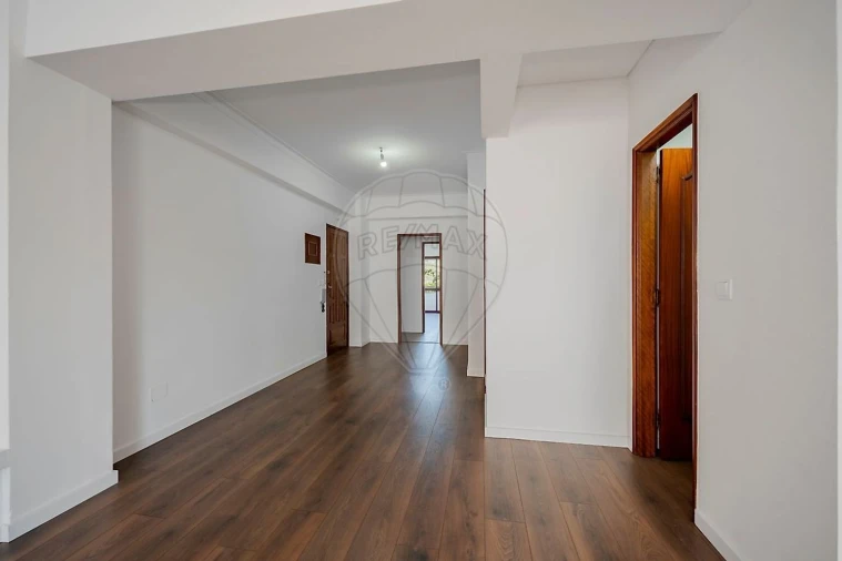 Apartamento T3 para Venda em Belazaima do Chão, Castanheira do Vouga e Agadão Foto 9