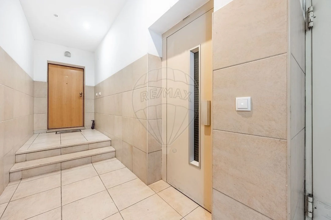 Apartamento T3 para Venda em Creixomil Foto 13