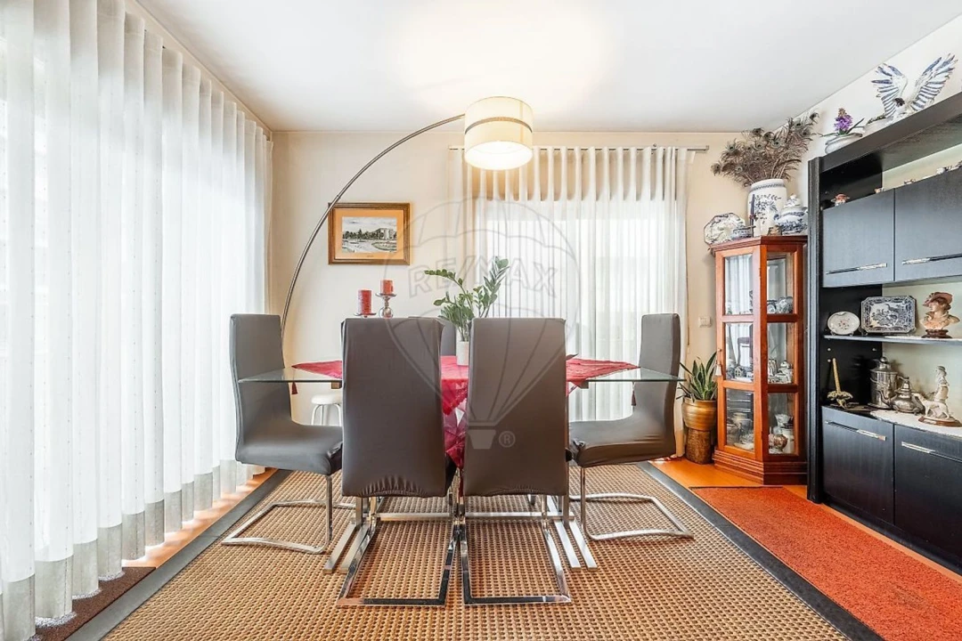 Apartamento T3 para Venda em Creixomil Foto 16