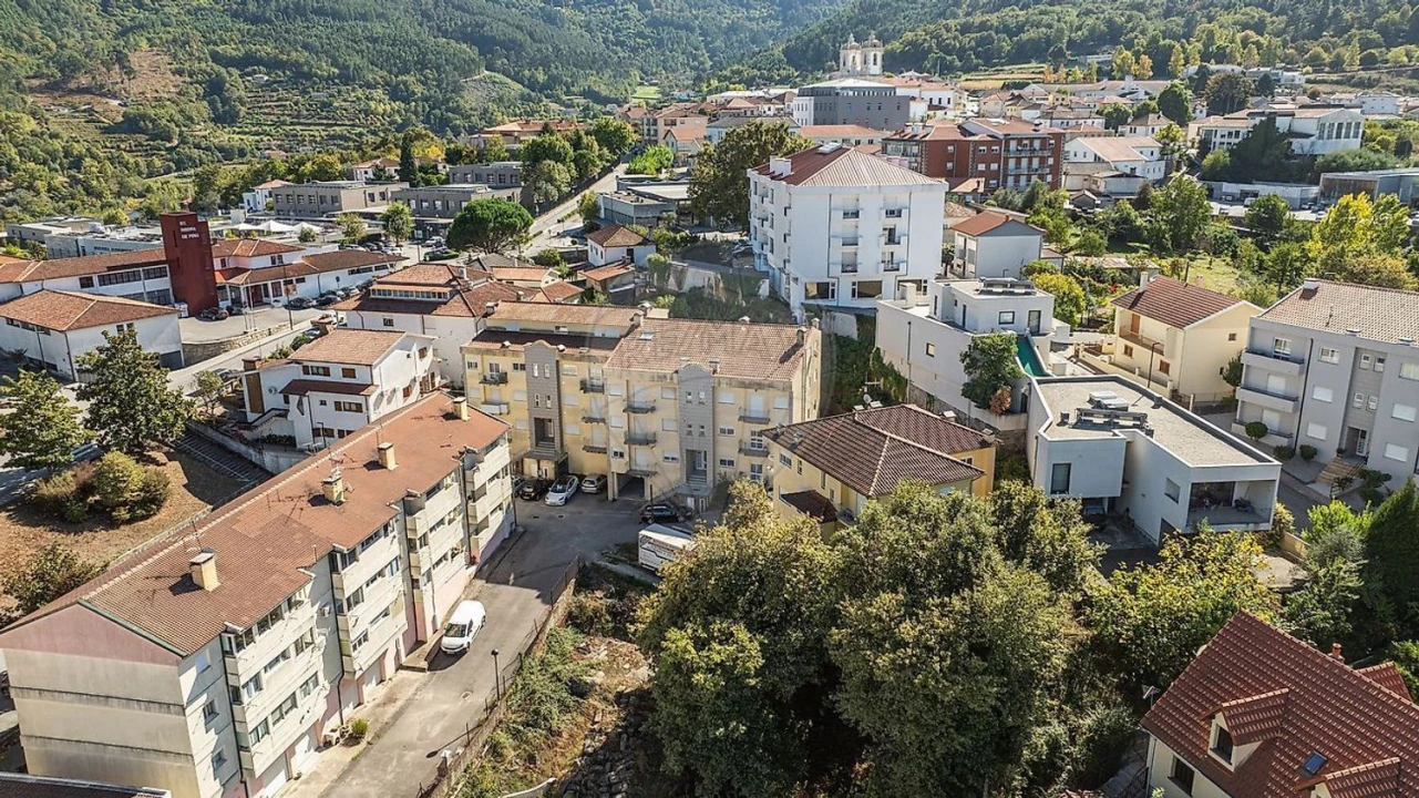 Apartamento T3 para Venda em Salvador e Santo Aleixo de Além-Tâmega Foto 22