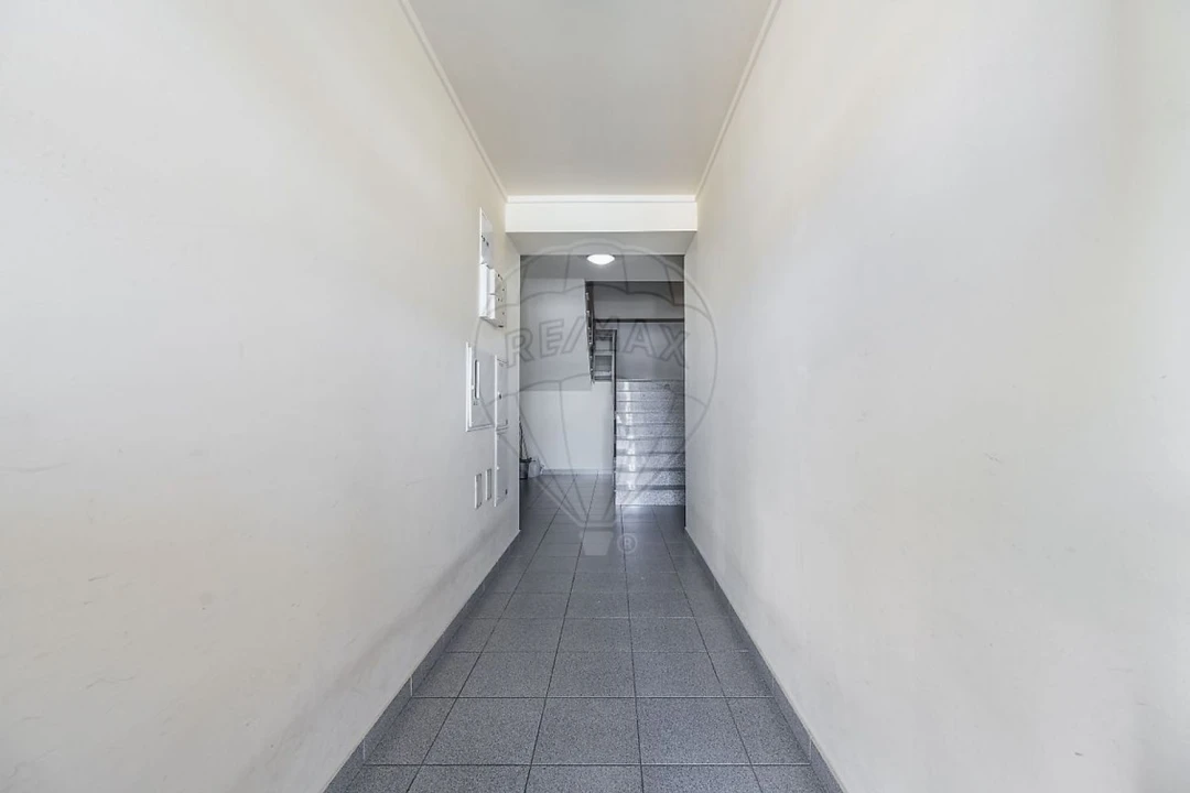 Apartamento T3 para Venda em Salvador e Santo Aleixo de Além-Tâmega Foto 5