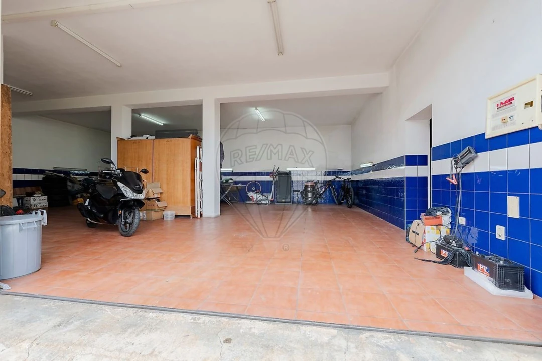 Moradia T3 para Venda em Loureira Foto 36