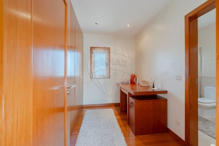 Moradia T3 para Venda em Loureira Foto 15