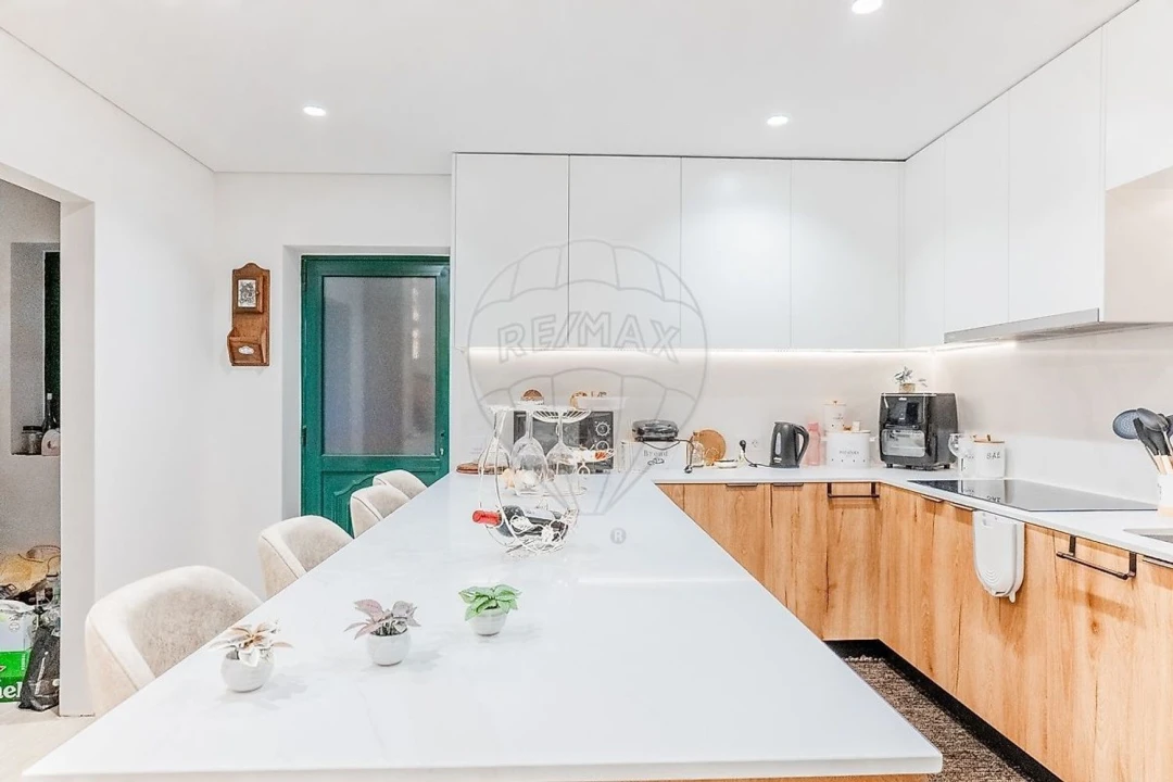 Moradia T4 para Venda em Fafe Foto 2