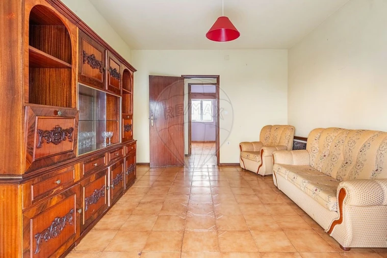 Moradia T6 para Venda em Galegos Foto 3