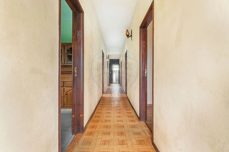 Moradia T6 para Venda em Galegos Foto 8